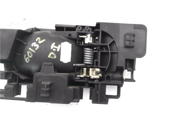 Recambio de manilla int. puerta delantero izquierda para citroen c3 aircross 1.2 c-series referencia OEM IAM 39008123  