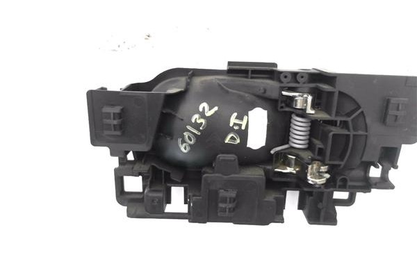 Recambio de manilla int. puerta delantero izquierda para citroen c3 aircross 1.2 c-series referencia OEM IAM 39008123  