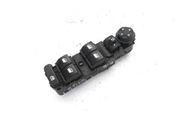 Recambio de mando elevalunas delantero izquierdo para citroen c3 aircross 1.2 c-series referencia OEM IAM 96788264ZD 1002555116 