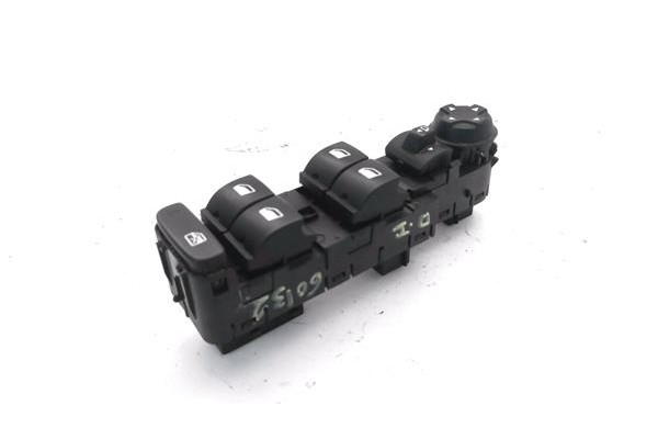 Recambio de mando elevalunas delantero izquierdo para citroen c3 aircross 1.2 c-series referencia OEM IAM 96788264ZD 1002555116 