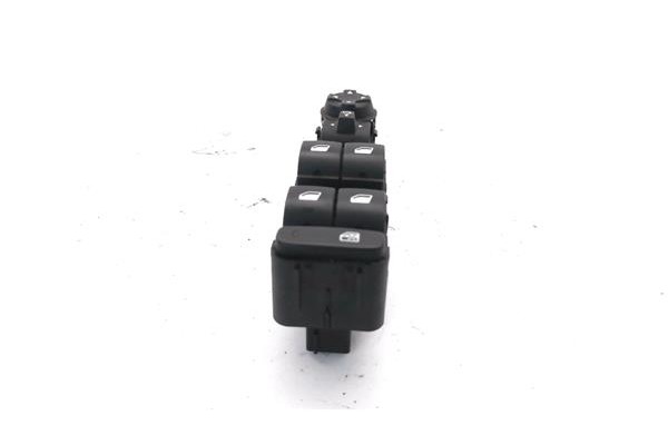 Recambio de mando elevalunas delantero izquierdo para citroen c3 aircross 1.2 c-series referencia OEM IAM 96788264ZD 1002555116 
