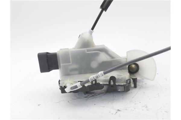 Recambio de cierre electromagnetico delantero izquierdo para citroen c3 aircross 1.2 c-series referencia OEM IAM 266782 16943710