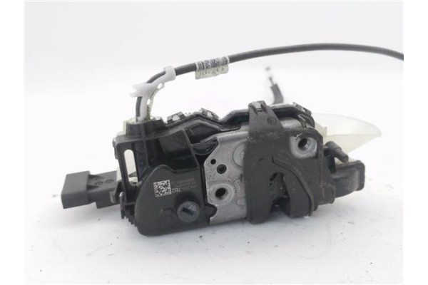 Recambio de cierre electromagnetico delantero izquierdo para citroen c3 aircross 1.2 c-series referencia OEM IAM 266782 16943710