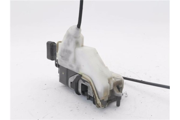 Recambio de cierre electromagnetico delantero derecho para peugeot 508 1.6 active referencia OEM IAM 851917 A02521 