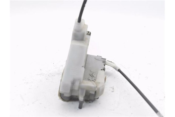 Recambio de cierre electromagnetico trasero derecho para peugeot 508 1.6 active referencia OEM IAM 851927 A02531 