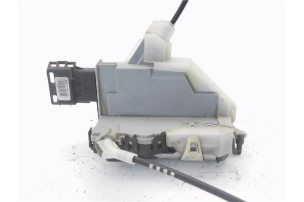 Recambio de cierre electromagnetico trasero izquierdo para peugeot 508 1.6 active referencia OEM IAM 851926 A02530 