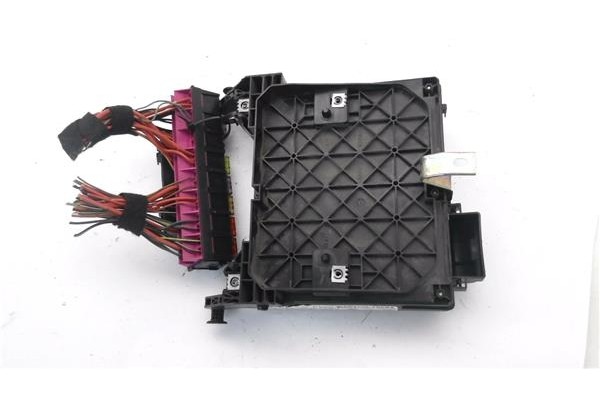 Recambio de caja fusibles/rele para seat alhambra (7v9) 1.9 reference referencia OEM IAM 7M3937548B  