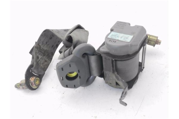 Recambio de cinturon 3ª fila izquierdo para ssangyong rodius 2.7 270 xdi referencia OEM IAM 7560121201  