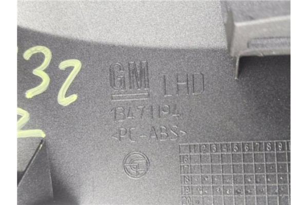 Recambio de rejilla entrada de aire para citroen c3 aircross 1.2 c-series referencia OEM IAM 39102615 13471194 