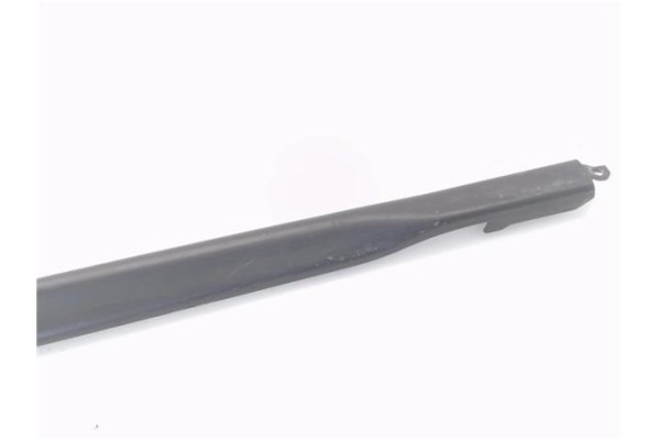 Recambio de brazo limpiaparabrisas delantero derecho para seat leon (1p1) 1.2 reference referencia OEM IAM 1P0955410A  
