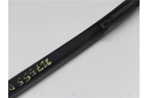 Recambio de brazo limpiaparabrisas delantero izquierdo para seat leon (1p1) 1.2 reference referencia OEM IAM 1P0955409A  
