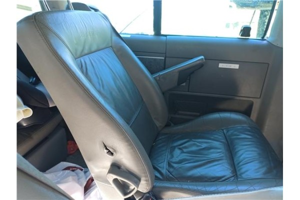 Recambio de juego asientos para volkswagen t4 transporter 1.9 furgón referencia OEM IAM 0  