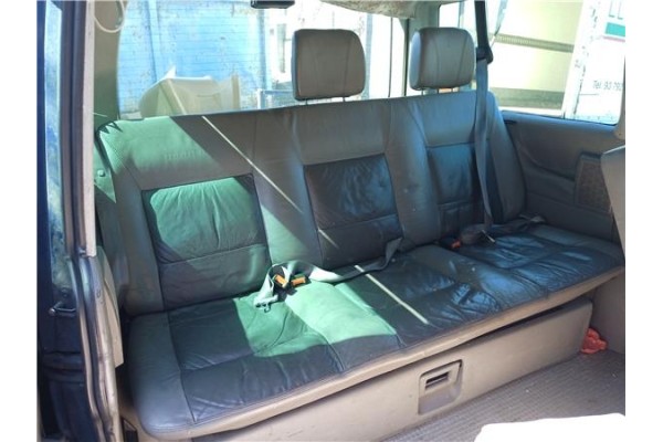 Recambio de juego asientos para volkswagen t4 transporter 1.9 furgón referencia OEM IAM 0  