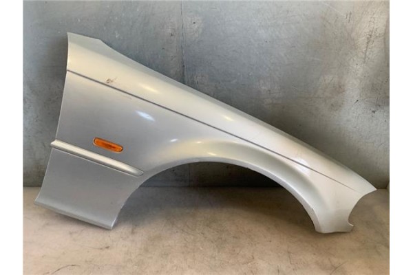 Recambio de aleta delantero derecha para bmw serie 3 coupe (e46) 2.0 320 ci referencia OEM IAM   