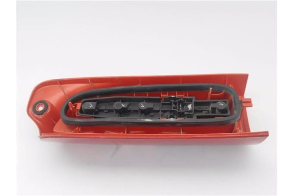 Recambio de piloto trasero derecho para renault master ii furgón (fd) 2.8 dti referencia OEM IAM 85511943R  