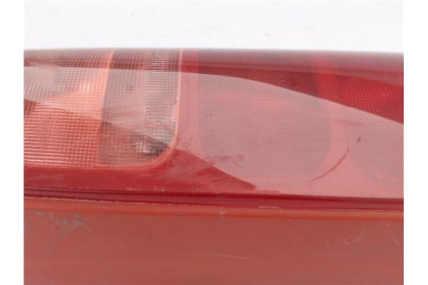 Recambio de piloto trasero derecho para renault master ii furgón (fd) 2.8 dti referencia OEM IAM 85511943R  