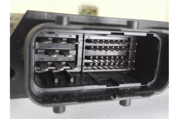 Recambio de centralita para toyota corolla (e12) 1.4 d referencia OEM IAM 8966102A90 281011734 