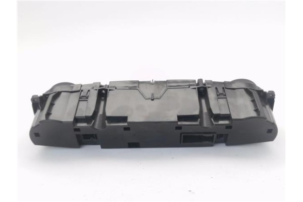 Recambio de mandos climatizador para mercedes-benz clase e (bm 211) berlina 3.0 e 280 cdi (211.020) referencia OEM IAM 211830039