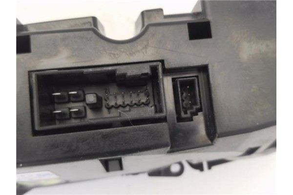 Recambio de mandos climatizador para mercedes-benz clase e (bm 211) berlina 3.0 e 280 cdi (211.020) referencia OEM IAM 211830039