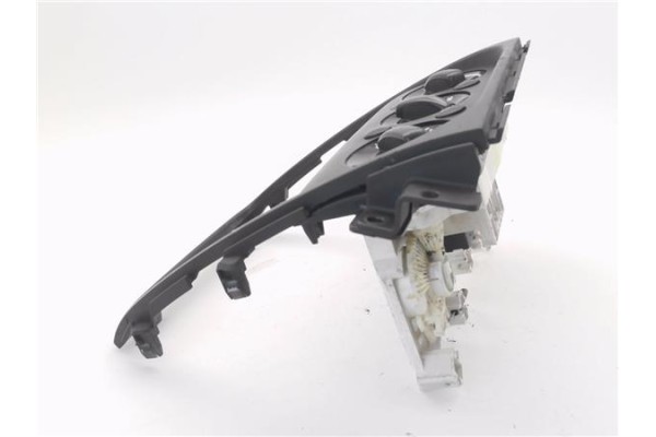 Recambio de mandos calefaccion / a.a. para fiat sedici (189) 1.9 jtd 8v 120 emotion referencia OEM IAM 7382479J0  