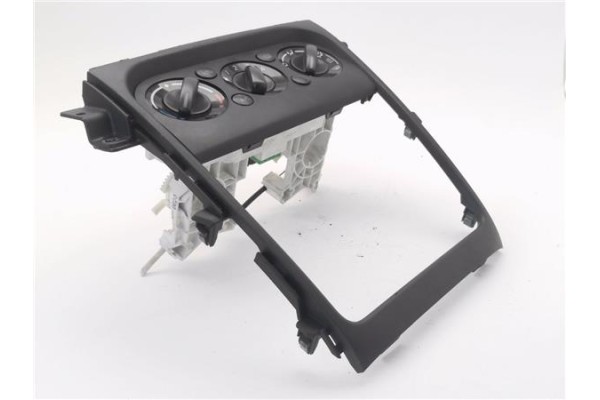 Recambio de mandos calefaccion / a.a. para fiat sedici (189) 1.9 jtd 8v 120 emotion referencia OEM IAM 7382479J0  