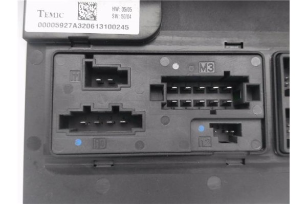 Recambio de caja fusibles/rele para mercedes-benz clase e (bm 211) berlina 3.0 e 280 cdi (211.020) referencia OEM IAM 2115457001
