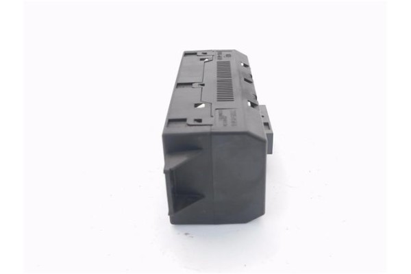 Recambio de reloj horario para opel corsa d 1.2 referencia OEM IAM 13301080 281154516 