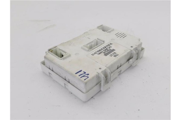 Recambio de caja fusibles/rele para fiat sedici (189) 1.9 jtd 8v 120 emotion referencia OEM IAM 3677055L20  