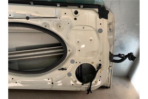 Recambio de puerta delantero izquierda para mini mini (r50,r53) 1.6 cooper s referencia OEM IAM 41515A2A3A1  