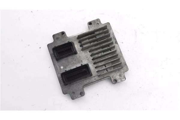 Recambio de centralita para opel corsa d 1.2 referencia OEM IAM E8355576685 12636386 