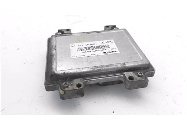 Recambio de centralita para opel corsa d 1.2 referencia OEM IAM E8355576685 12636386 