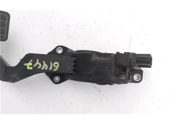 Recambio de potenciometro pedal gas para fiat sedici (189) 1.9 jtd 8v 120 emotion referencia OEM IAM 6PV00907401 4940079J90 