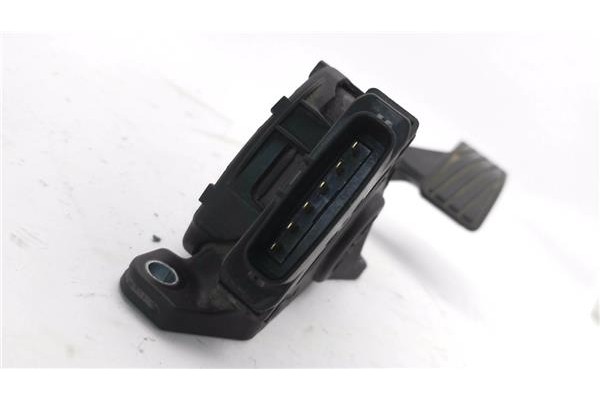 Recambio de potenciometro pedal gas para fiat sedici (189) 1.9 jtd 8v 120 emotion referencia OEM IAM 6PV00907401 4940079J90 