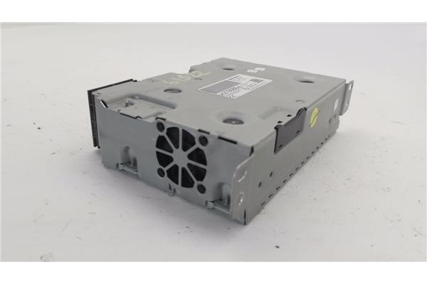 Recambio de navegador para peugeot 308 sw 1.6 active referencia OEM IAM 9821908880  
