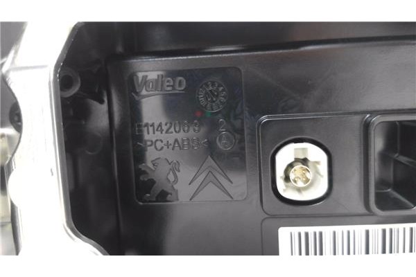 Recambio de pantalla para peugeot 308 sw 1.6 active referencia OEM IAM 982429858000 E1142063 