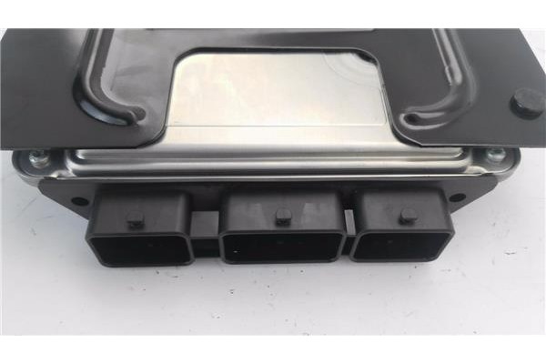 Recambio de centralita para citroen c4 coupe 1.6 hdi referencia OEM IAM 9662213180 281013331 