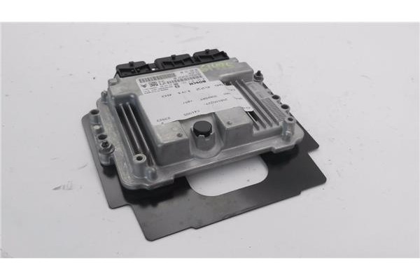 Recambio de centralita para citroen c4 coupe 1.6 hdi referencia OEM IAM 9662213180 281013331 
