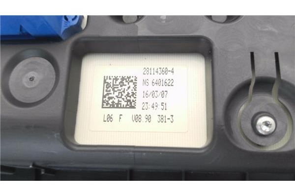 Recambio de cuadro completo para citroen c4 coupe 1.6 hdi referencia OEM IAM 96631954ZD 281143604 