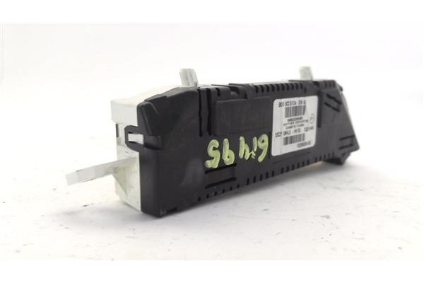 Recambio de display para citroen c4 coupe 1.6 hdi referencia OEM IAM 9662226080 102602003 