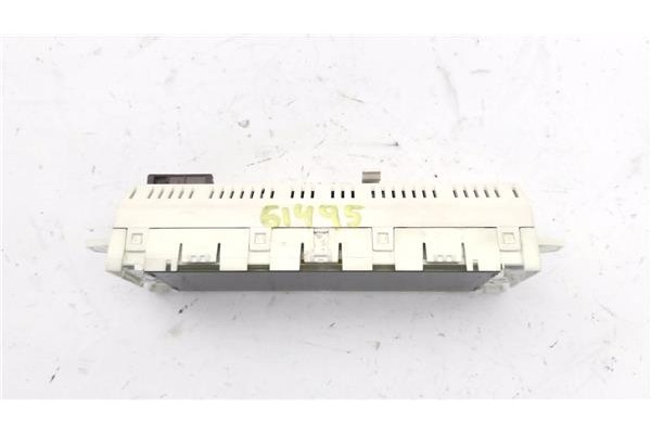 Recambio de display para citroen c4 coupe 1.6 hdi referencia OEM IAM 965788288003 281176918 