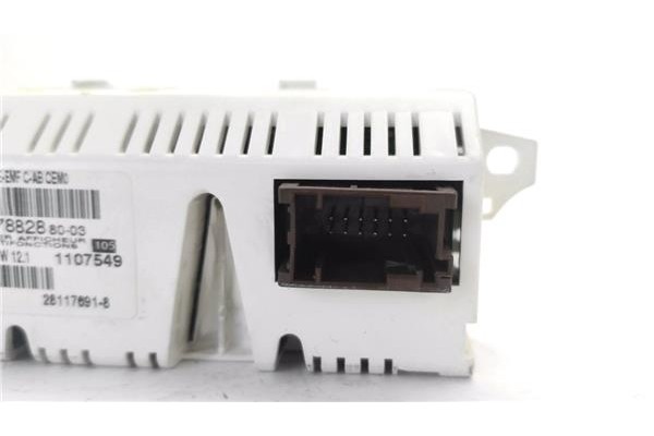 Recambio de display para citroen c4 coupe 1.6 hdi referencia OEM IAM 965788288003 281176918 