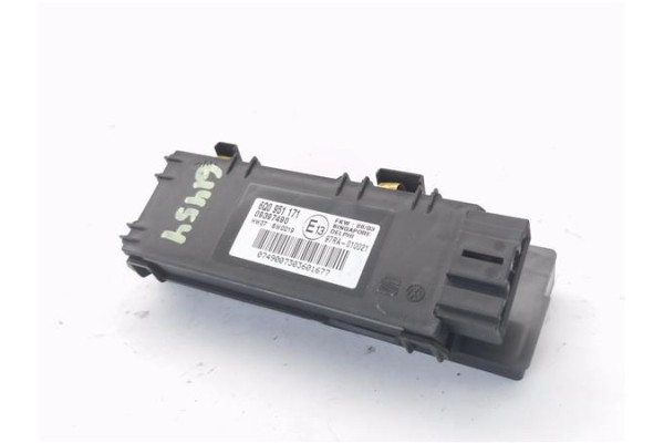 Recambio de modulo electronico para volkswagen polo iv (9n1) 1.4 16v referencia OEM IAM 6Q0951171 9397490 