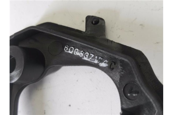 Recambio de manilla int. puerta delantero derecha para volkswagen polo iv (9n1) 1.4 16v referencia OEM IAM 6Q0837174C  
