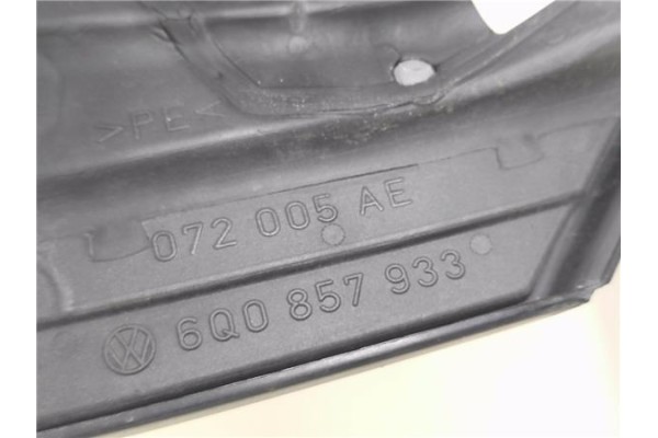 Recambio de retrovisor electrico izquierdo para volkswagen polo iv (9n1) 1.4 16v referencia OEM IAM 6Q0857933 72005AE 