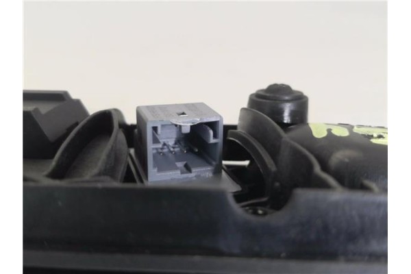 Recambio de manilla int. puerta delantero izquierda para volkswagen polo iv (9n1) 1.4 16v referencia OEM IAM 6Q1837247G  