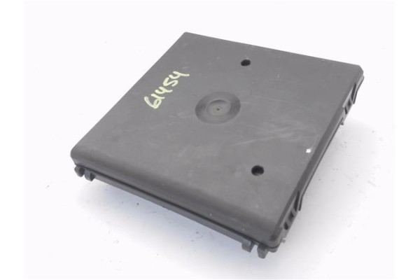 Recambio de caja fusibles/rele para volkswagen polo iv (9n1) 1.4 16v referencia OEM IAM 6Q1937049C 5WK48212C 