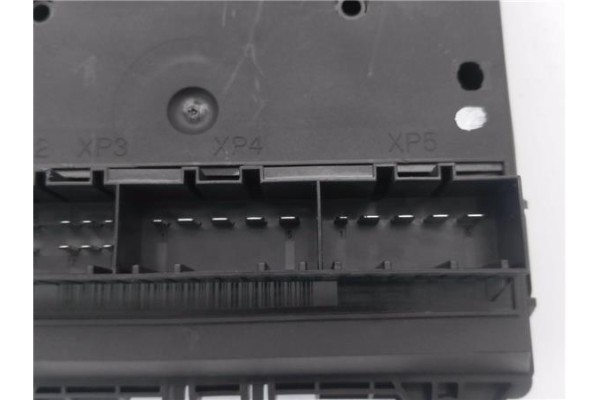 Recambio de caja fusibles/rele para volkswagen polo iv (9n1) 1.4 16v referencia OEM IAM 6Q1937049C 5WK48212C 