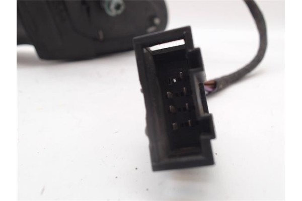Recambio de retrovisor electrico izquierdo para seat leon (1m1) referencia OEM IAM   