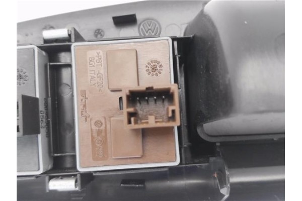 Recambio de mando elevalunas delantero izquierdo para volkswagen polo iv (9n1) 1.4 16v referencia OEM IAM 6Q1867171F  