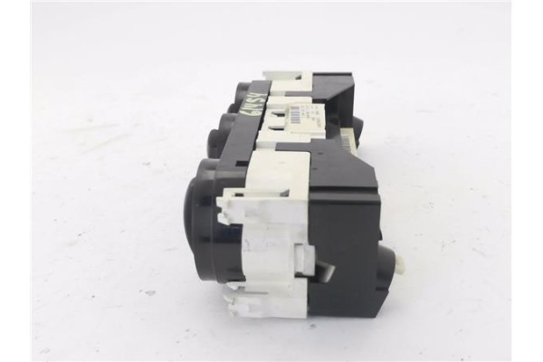 Recambio de mandos calefaccion / a.a. para volkswagen polo iv (9n1) 1.4 16v referencia OEM IAM 6Q0820045E  